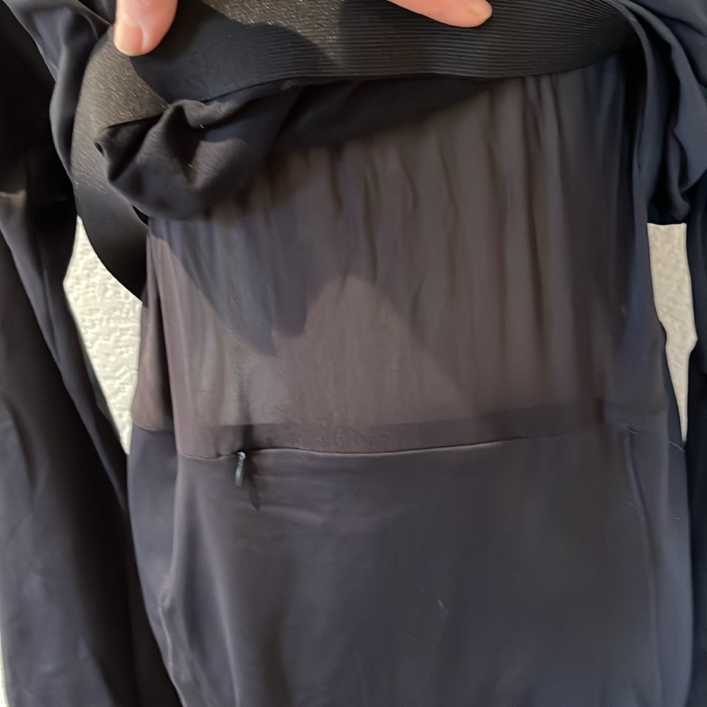 Fabletics Trinity Performance Jacket Size Xxl - image 4